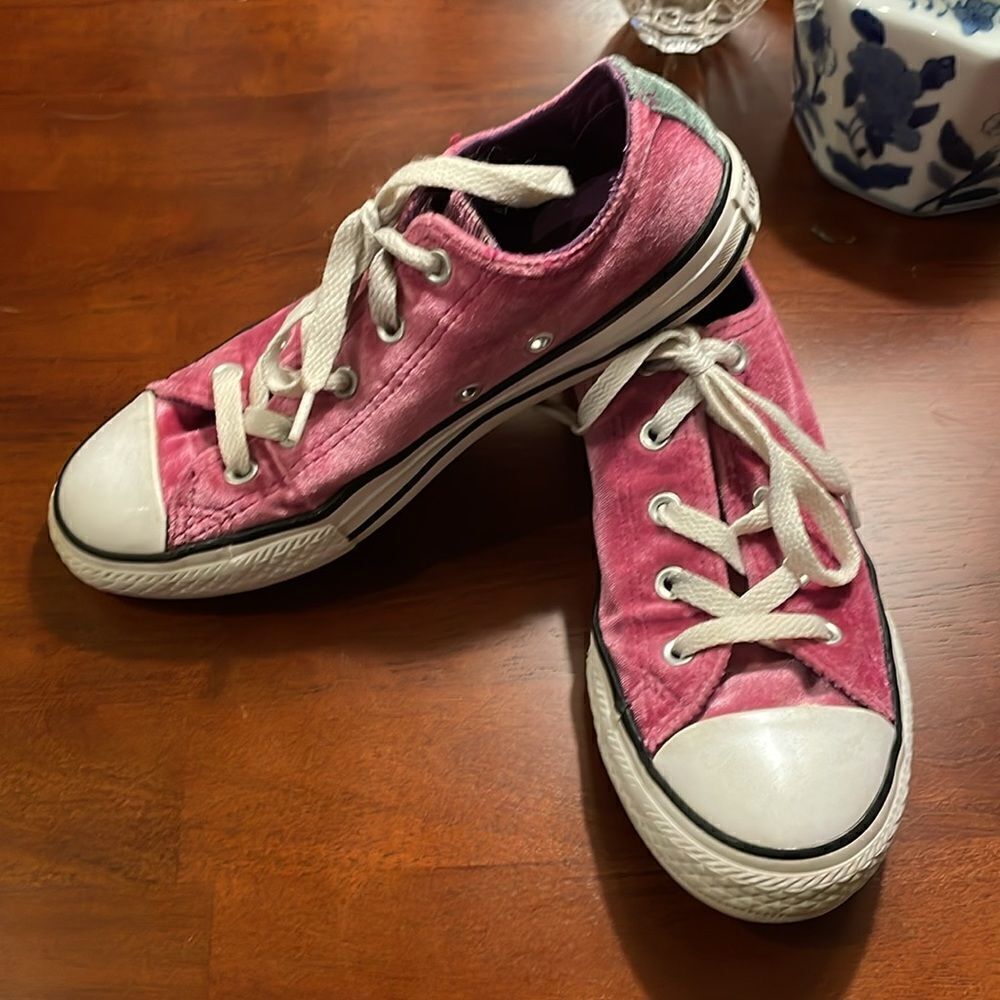 CONVERSE Chuck Taylor All Star Velvet Double Tongue Casual Sneakers  Kids Size 2 - Picture 3 of 9